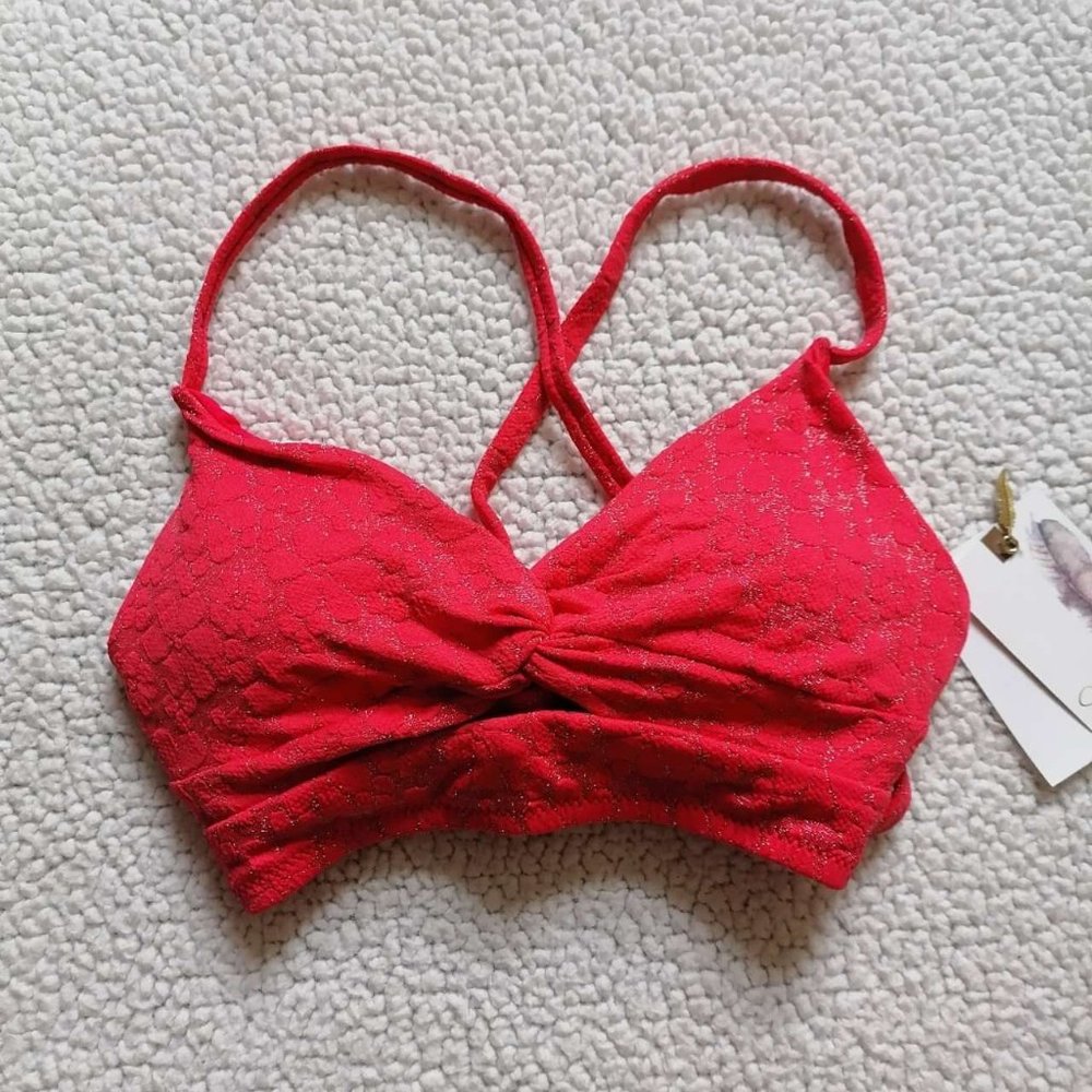 Jessica Simpson Women’s Jacquard Twist Front Bikini Top in Mandarin, Size XL